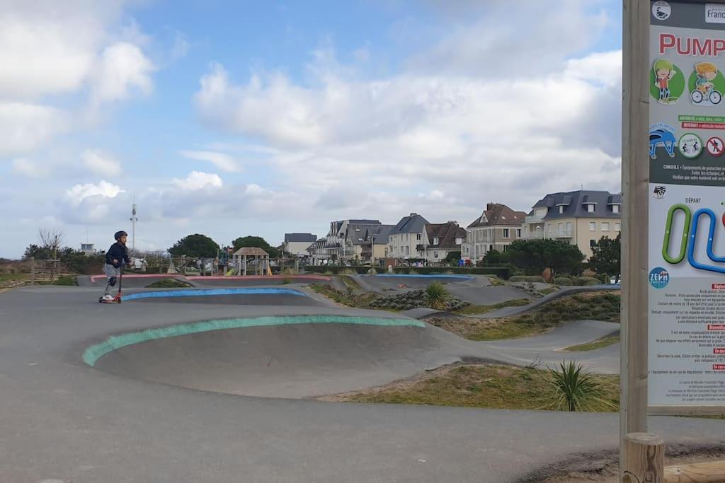 Studio Front De Mer Merville-Franceville-Plage Exterior photo